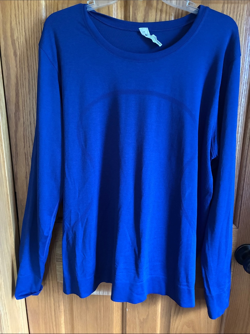 lululemon athletica Blue Long Sleeve size 16 Crew Tee